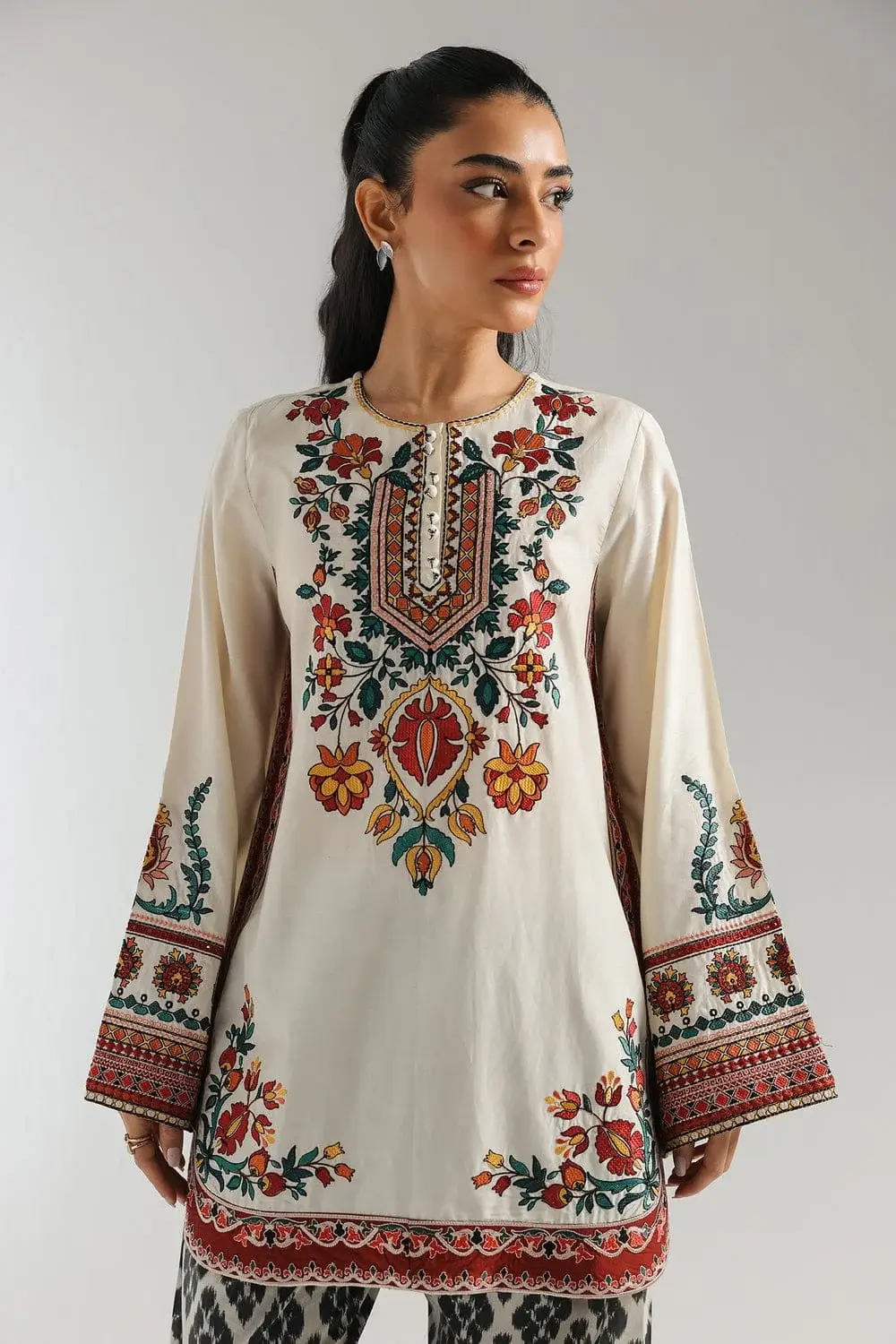 Stylish Women's Printed Shirt and Trouser Set - 2 Pcs - Image 4