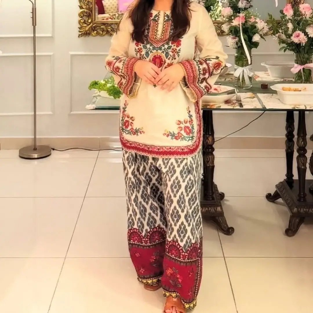 Stylish Women's Printed Shirt and Trouser Set - 2 Pcs - Image 6